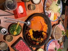 -周小明火锅(黑金冠社区店)