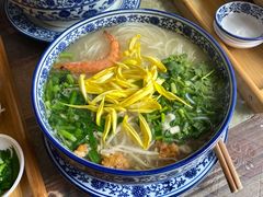 -榴乡缘云南蒙自菊花过桥米线