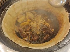 招牌地锅散养土鸡两斤起点-老家大锅台·铁锅炖·地锅鸡(建邺文体路店)