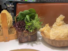-洪氏嗨捞·猪肚鸡火锅(阳光天地店)