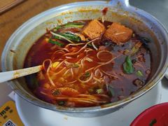 -铁锅哥米线