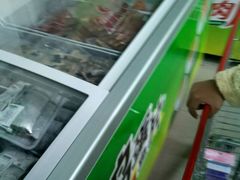 -佳品超市(三亚华庭店)