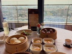 -景月阁空中食府(希尔顿酒店)