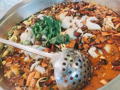 -重庆乌江活鱼川湘新概念(前海店)