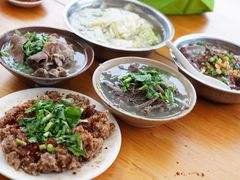 -周记翘脚牛肉