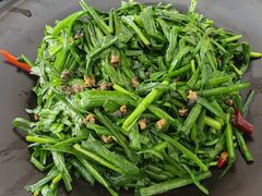 韭菜炒螺丝肉-火福·天湖阁大闸蟹博物馆主题餐厅(浅水湾店)