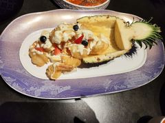 菠萝芥味虾球-知楚•精致湖北菜(武商MALL店)