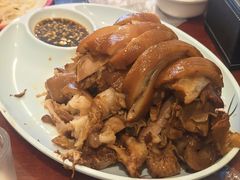 -聚首堂·特色小吃·肘子(什刹海德胜门店)