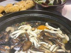 -润泽园椰子鸡(汇一城店)