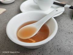-郑猛记石岐鸽主题餐厅(长江店)