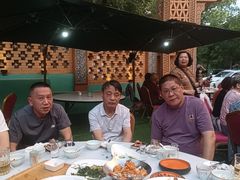 -乡村馕坑肉·烧烤·新疆菜·本地人更爱吃(阿勒泰首店)