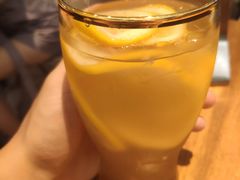 -龙治汉堡(中华城店)
