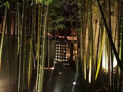 -穹六人间 people 6(岳阳路店)