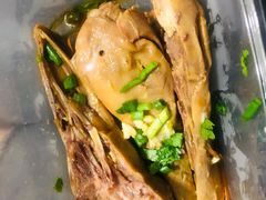 卤鸭头-西江美食舫·江西菜(健德桥店)