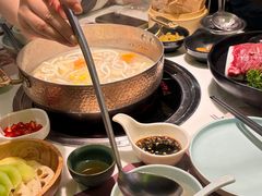 -洪氏嗨捞·猪肚鸡火锅(阳光天地店)