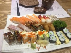 -林妈妈村·日式料理(宝山龙湖天街店)