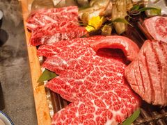 -铭牛烧肉·和牛海鲜自助(高新月牙湖店)