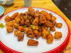 黑椒牛肉粒炒茄子-肘子酥·天津菜·特色捞面(德云社店)