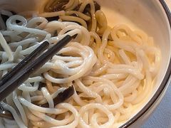 -八府香鸭·啫啫煲(华山路店)