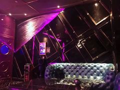 -歌友汇KTV(大悦城11层店)