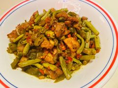酸豆角炒鸡-侯师傅热炒店(印象城店)