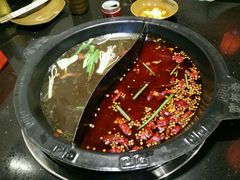 -宽板凳老灶火锅(簋街店)