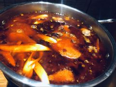 牛油红锅-独食火锅·半米屋台(直营总店)