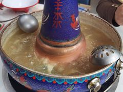 -毛辣果·贵州红酸汤牛肉火锅(西单店)