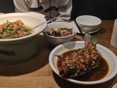 -费大厨辣椒炒肉(万家丽一店)