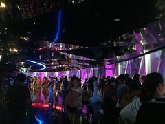 -广州塔卢特斯法国旋转餐厅