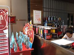 -忘情水鱼头·鲜鱼火锅(滨江中路店)