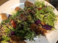 牛油果烤鸡藜麦沙拉-LYFATTI 莱芙缇(赣水路店)