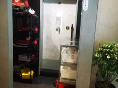 -必胜客(漕宝路店)