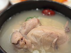 -长寿参鸡汤(朝韩风情街店)