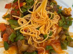 -明优利特色拌面抓饭(南昌路店)