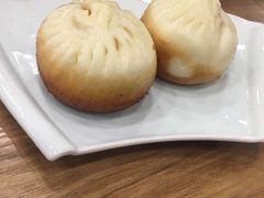 鲜肉生煎包-老苏州大客堂·苏帮菜·松鼠桂鱼·苏州传统小吃(观前街人民商场店)