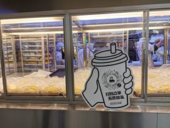 面包甜点陈列柜-LELECHA乐乐茶(新街口大洋店)