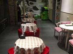 -海底捞火锅(杭州庆春路夜宵主题店)