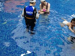 -Swim斯卫姆国际儿童游泳中心(红博中央公园店)