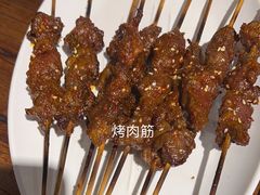 -一品江湖烧烤餐厅