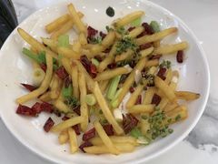 -丹水桥地锅鱼·翘嘴鲌·地方特色全鱼宴(丹江口大坝店)