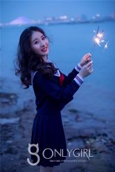 -onlygirl摄影美学馆高端定制(江滩店)