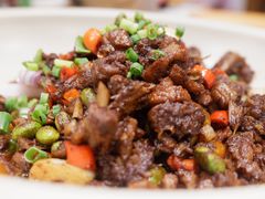 青椒焖仔鸭-小湘旺(港湾花园店)