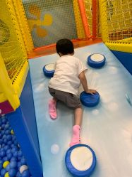 -莫莉幻想儿童乐园(广州番禺永旺店)