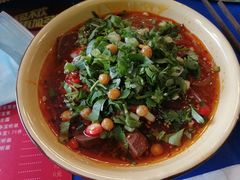 鸭血粉丝-马路边边串串香形象店(磐石路店)