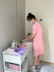 -芮娜皮肤管理·SPA中心