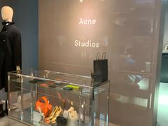 -Acne Studios(芮欧百货店)