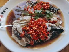 剁椒鱼头-湘阁里辣(南岭购物广场店)