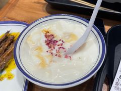 -云阿蛮云南生烫牛肉米线(奉贤路店)