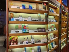 -LOOK眼镜(宝山万达店)